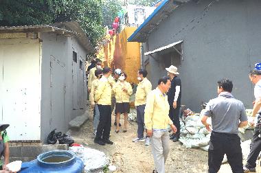 산사태 피해지역 복구현장 격려방문