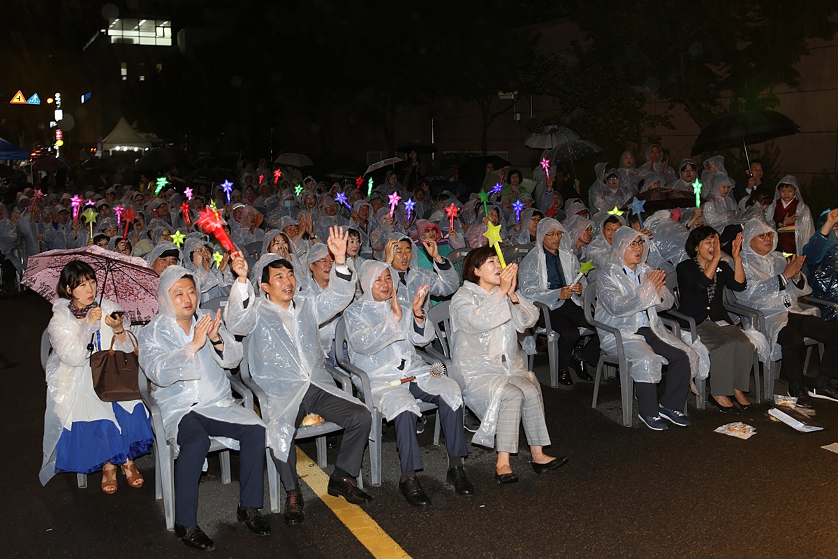 거리축제 관람객