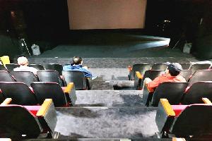시니어 전용 영화관 `인생극장 개관