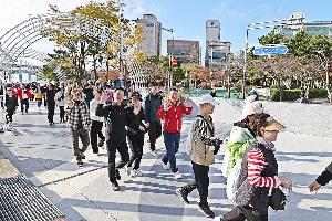 수영구민 가족사랑 걷기대회 성황