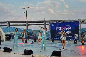 토요일 밤, 바다에서 음악을 만나다